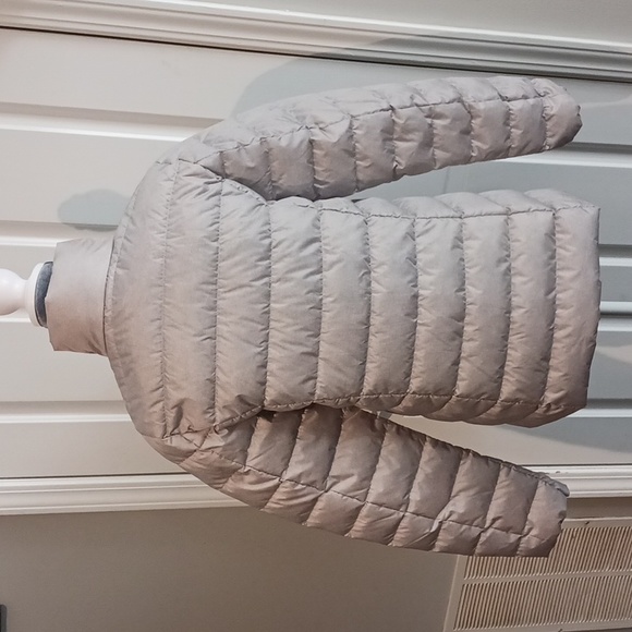 Women's TALL Eddie Baur Puffer Jacket - Picture 2 of 7